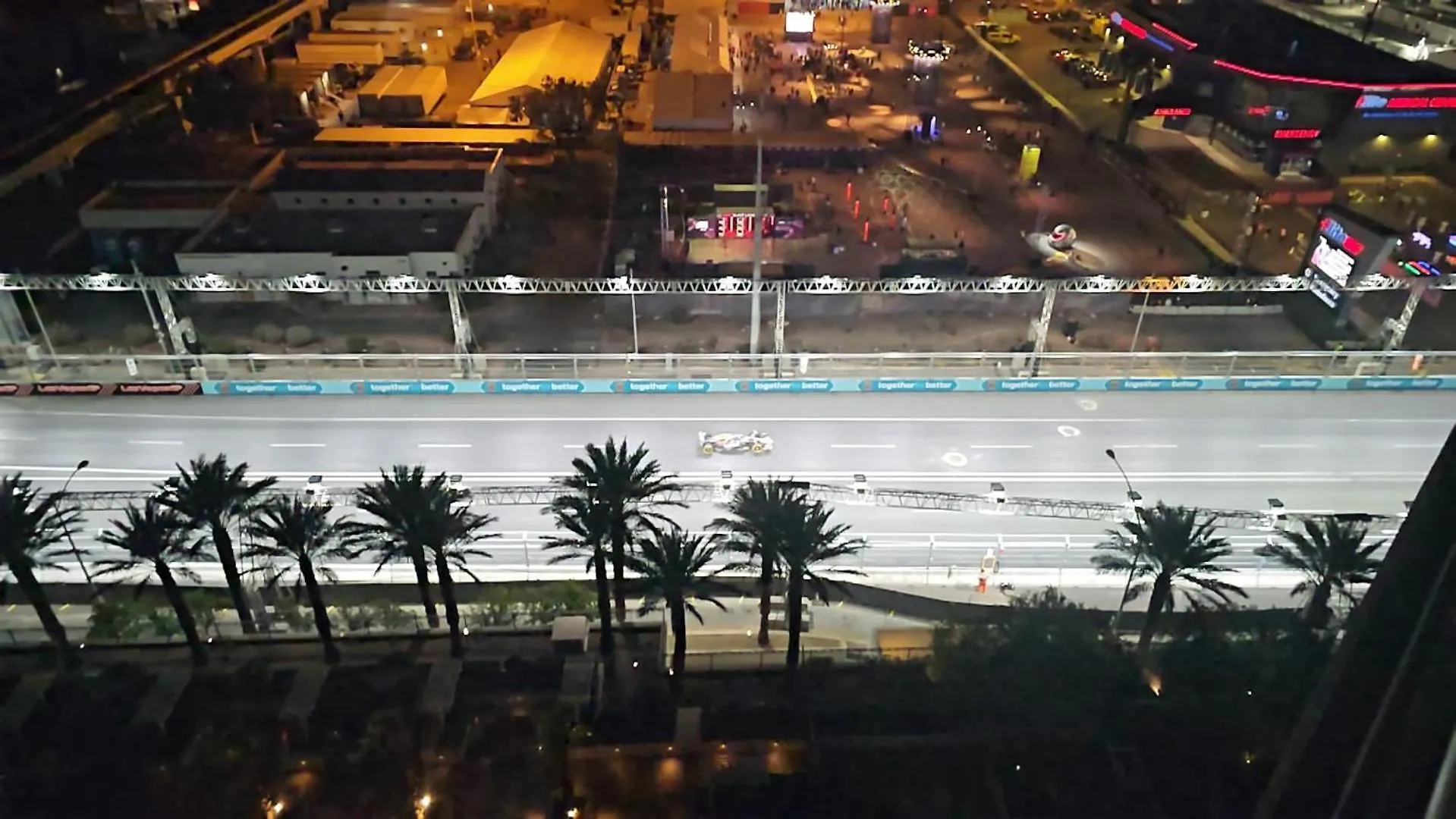 Balcony Studio Signature Mgm Great View No Resort Fees Free Valet Lazy River 라스베이거스