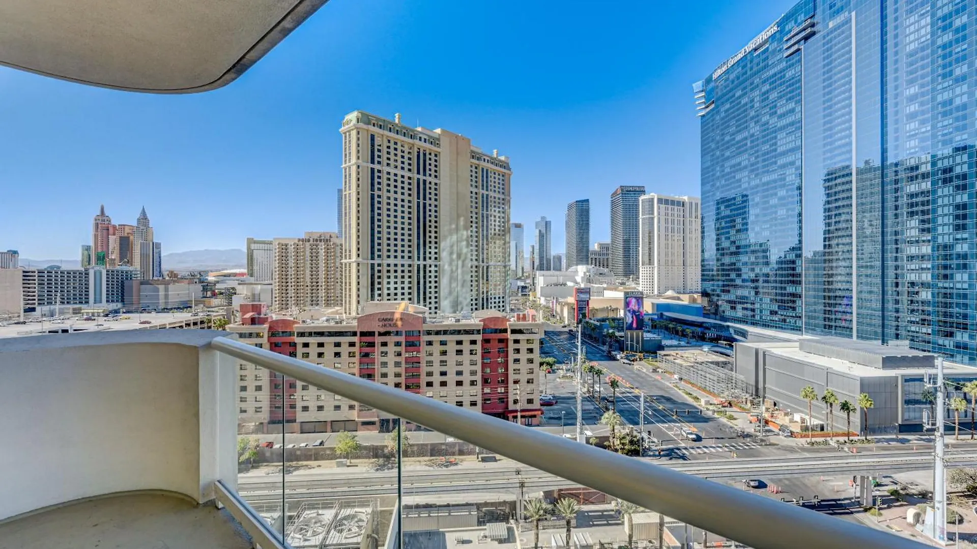 Balcony Studio Signature Mgm Great View No Resort Fees Free Valet Lazy River 라스베이거스